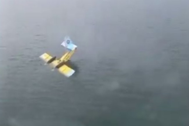 Yangın söndürme uçağı Bafa Gölü'nde kırıma uğradı!