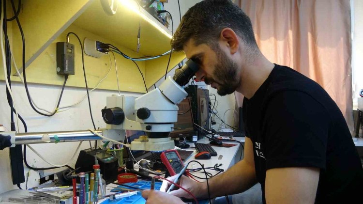 Sıcak havada yan sanayi bataryalara dikkat