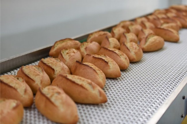 Fırıntaş'ta 300 gram somun ekmek 10 TL