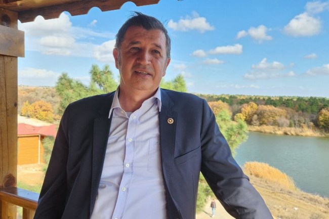 "Bulgarların kimlikle girdiği ülkemizden vizeyi ödesek bile çıkamıyoruz"