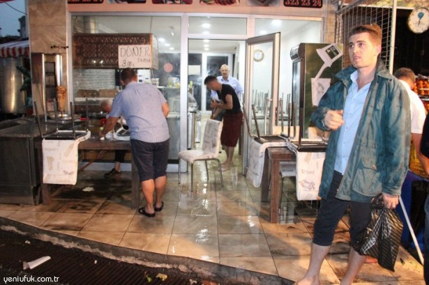 ESNAF VE STK'LARDAN BAŞKAN UYSAL'A TEPKİ: "KREDİN TÜKENMEK ÜZERE!.."