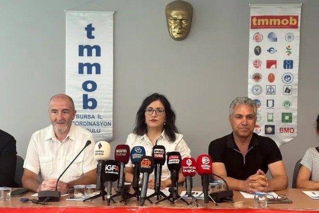 TMMOB ve İKK ‘Doğal ve Yapay Afetlere Karşı Tedbir Çağrısı' yaptı