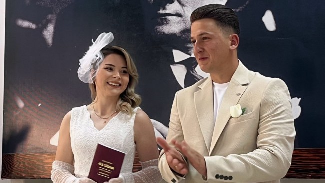 Bu düğüne tüm Ereğli halkı davetli