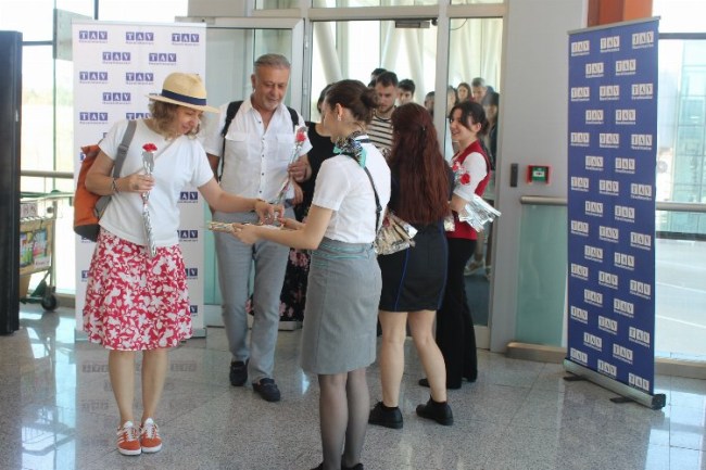 İzmir Adnan Menderes'ten Bükreş uçuşları başladı