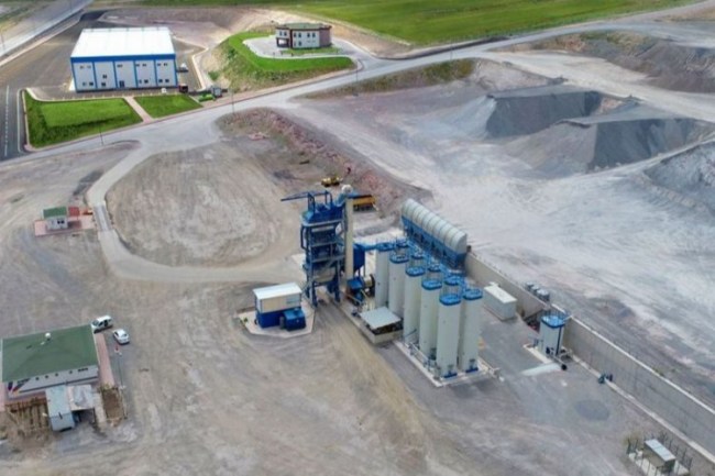 Kocasinan Belediyesi'nden en yüksek kapasiteye sahip asfalt plenti