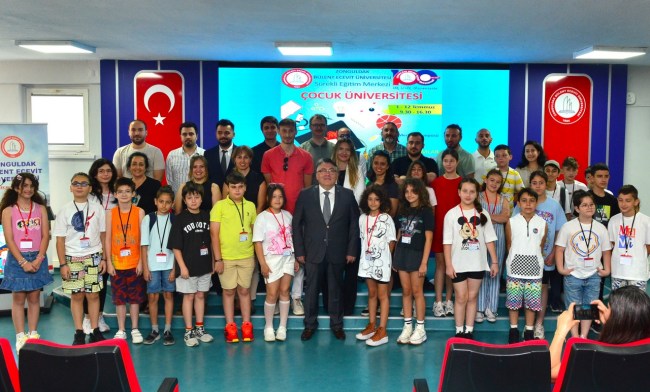 Çocuk Üniversitesi Açılışı Gerçekleşti