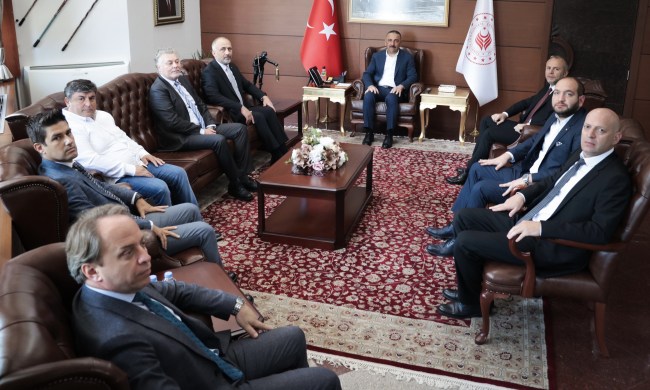 TSO Başkanı Keleş’ten Vali Hacıbektaşoğlu’na ziyaret