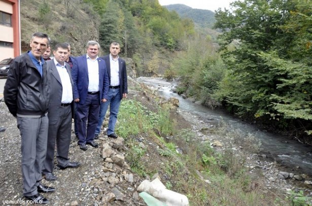 ÇATUROĞLU ALAPLIYA EL ATTI!..