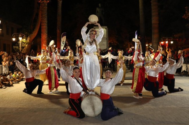 Altın Karagöz'ün renkleri Mudanya'da