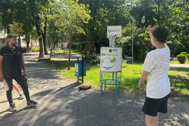 Bursa Karacabey'de geri dönüşüme basket!