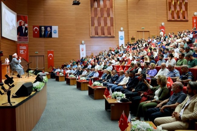 KAYÜ'de 15 Temmuz konferansı