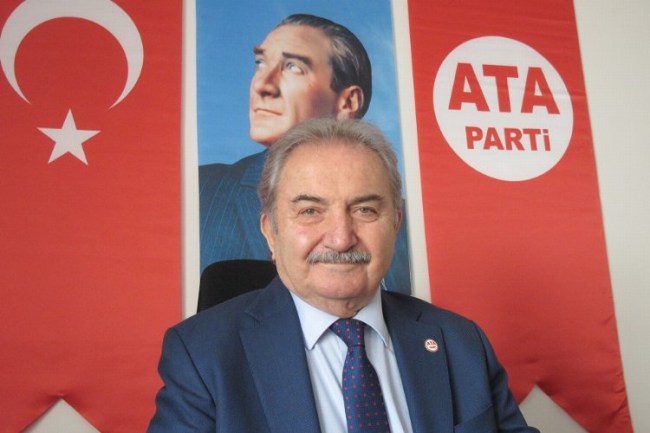 Namık Kemal Zeybek'ten 15 Temmuz çıkışı! 15 Temmuz bayram da....