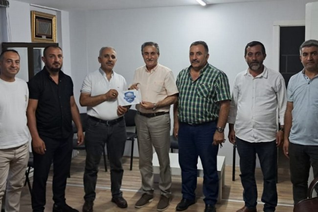 BURSAAKYAD'ın yeni başkanı Fesih Temel oldu