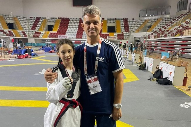 Rumeli Spor Kulübü'nün sporcusu Eslin Göktepeli Türkiye 2.si oldu