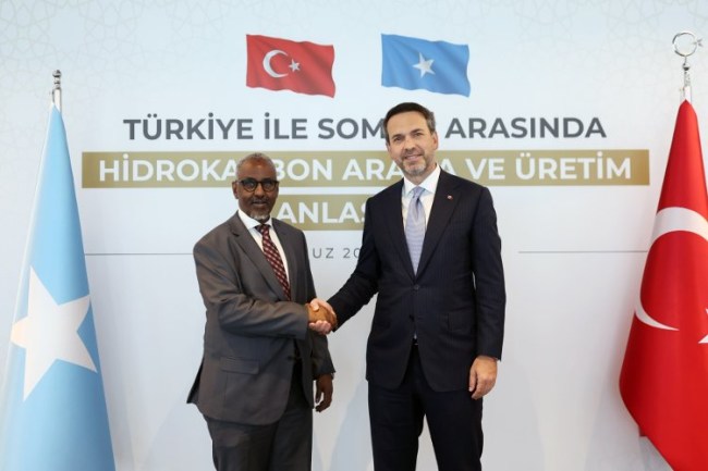 Türkiye Somali'de petrol ve doğal gaz arayacak