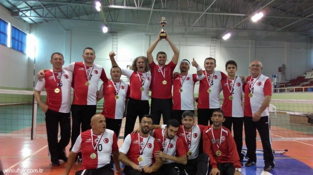 ŞAMPİYON ÖDÜLLENDİRİLECEK..