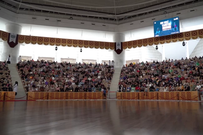 Konya'da aileler Hafızlık Hazırlık Programı'nı yakından tanıdı