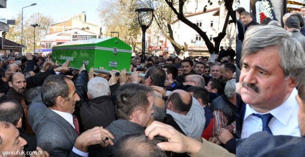 BABAYA, AĞLATAN VEDA...