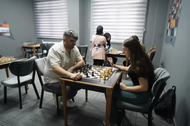 Gençlik Merkezi'nde yaz eğlencesi