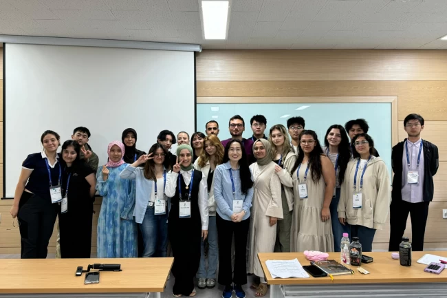 Güney Koreli üniversitenin küresel organizasyonuna BUÜ'de ortak oldu