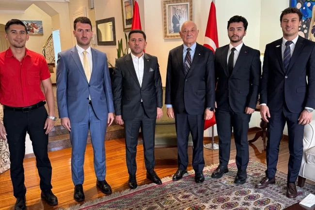 Başkan Arı'dan Paraguay'ın Ankara Büyükelçisi Ceferino Valdez'e ziyaret