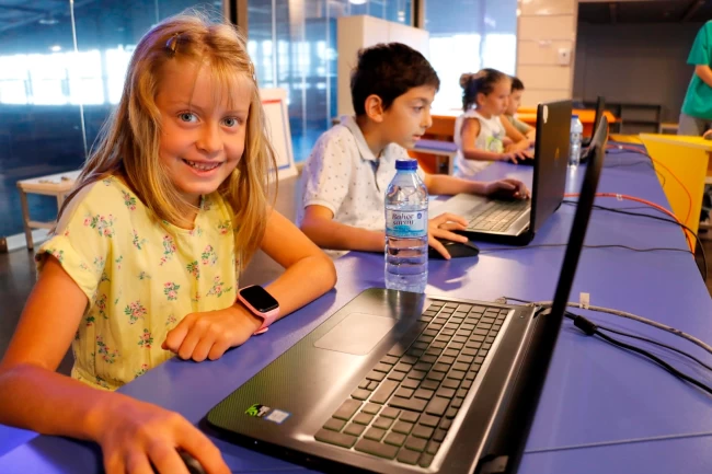 Kocaeli Bilim Merkezi'nde dolu dolu yaz