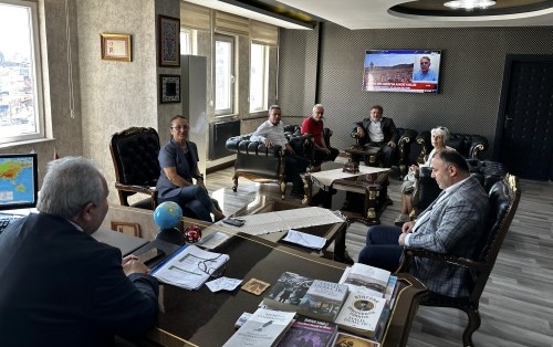 Resmileşen Birleşik Emekliler Sendikası Kaymakam Yapıcı’yı ziyaret etti