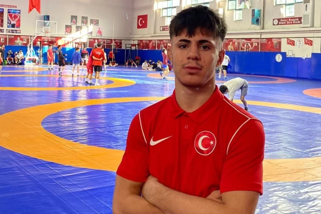 Milli Güreşçim Enes Kamal, Dünya Şampiyonası'nda