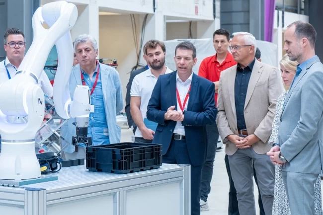 ASAŞ Almanya'da robotik merkezi kuracak