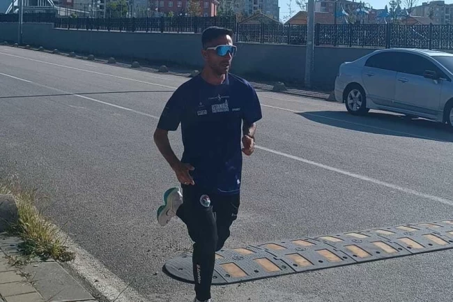 Ahmet Tek Summer Run Maratonu'nda koşacak