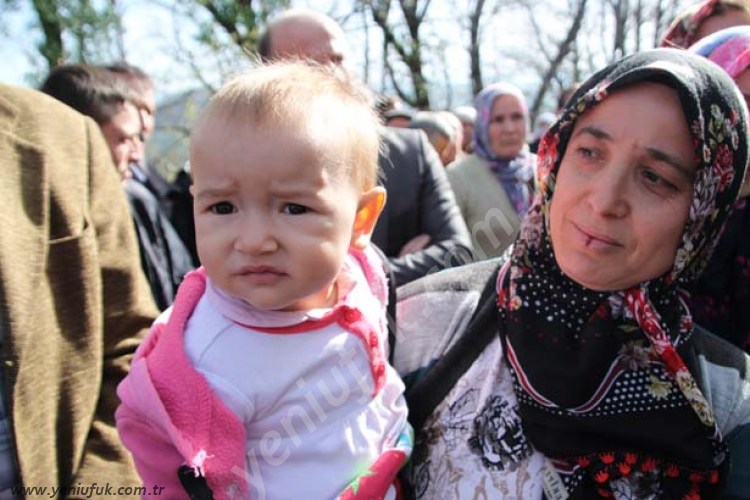 KÖYLÜLERDEN 'BAZ İSTASYONU' TEPKİSİ!..
