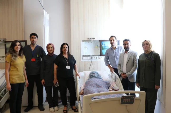 Bingöl'de beyin cerrahisi ekibi omurilik tümörünü başarıyla çıkardı
