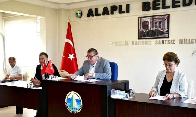 Başkan Tekin: "Hizmetin partisi ve siyaseti olmaz"