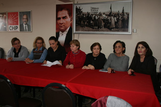 CHP KADIN KOLLARI İSTİFAYA ÇAĞIRDI!..