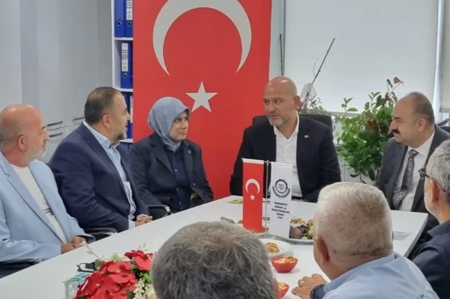 Ak Parti Milletvekili Süleyman Soylu'dan Ümraniye Esnaf ve Sanatkarlar Odası'na ziyaret