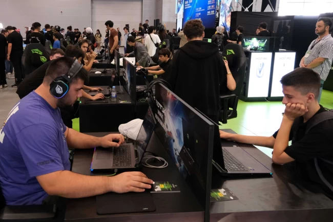 Her yaştan oyunsever Gaming İstanbul'da buluştu