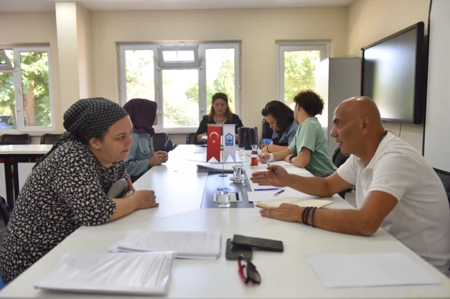 Yıldırım işveren ile işçiyi buluşturuyor