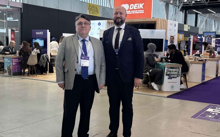 BEUN Rektörü Özölçer Fransa'da EAIE 2024 Yükseköğretim Fuarı'na katıldı