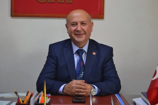 Çetiner, Belediye Meclis üyeliğinden istifa etti