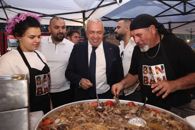 Balkan Panayırı coşkusu Nilüfer'i sardı