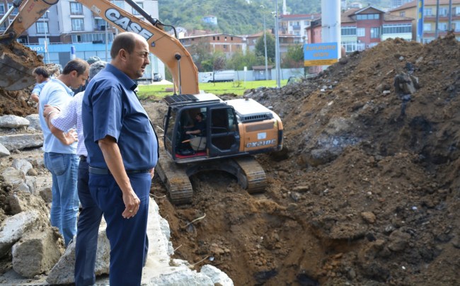Örencik’te yenilenen altyapıda inceleme