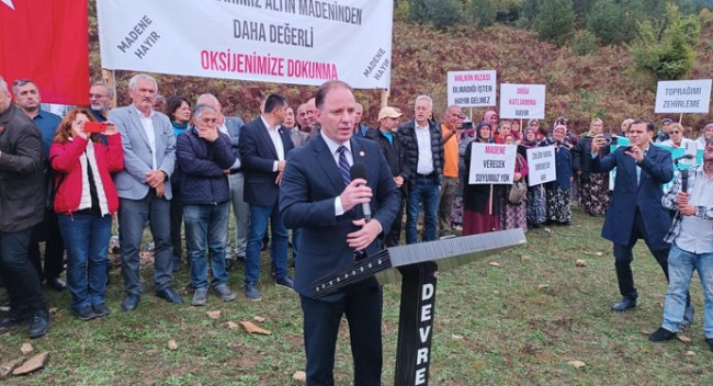 Devrek ‘vahşi madenciliğe dur’ demek amacıyla eylem yaptı