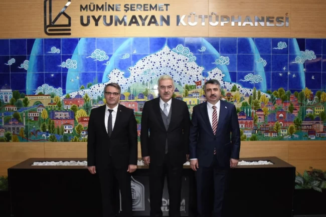 Bursa Valisi Ayyıldız'dan Başkan Yılmaz'a ziyaret