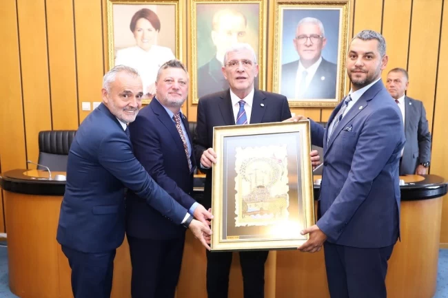 İYİ Parti Edirne'de görev değişimi