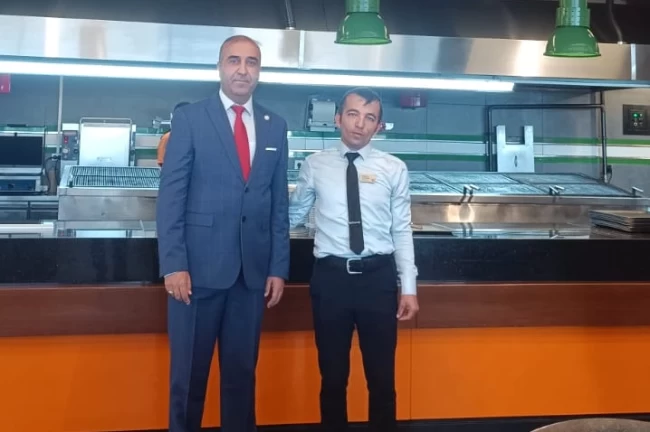 İYİ Parti Mardin İl Başkanlığından Köfteci Yusuf'a destek ziyareti