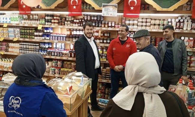 Karaarslan: “Seçimden seçime değil, her daim esnaf ve vatandaşımızın yanındayız”