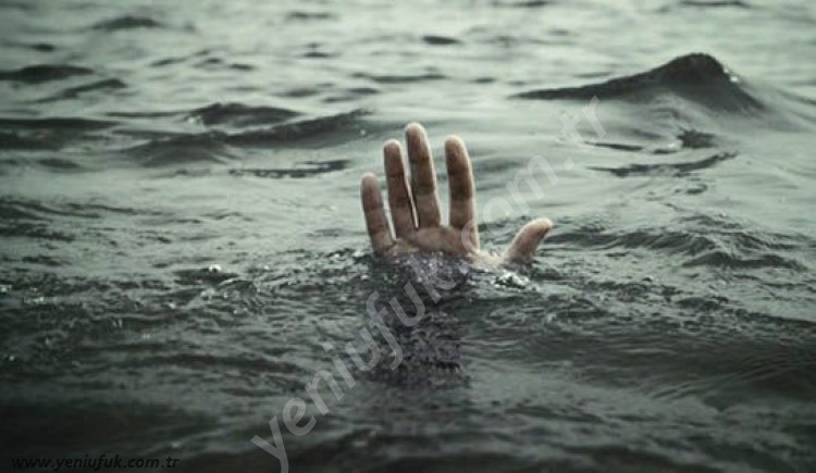 DENİZE GİRMEK YASAKLANDI..