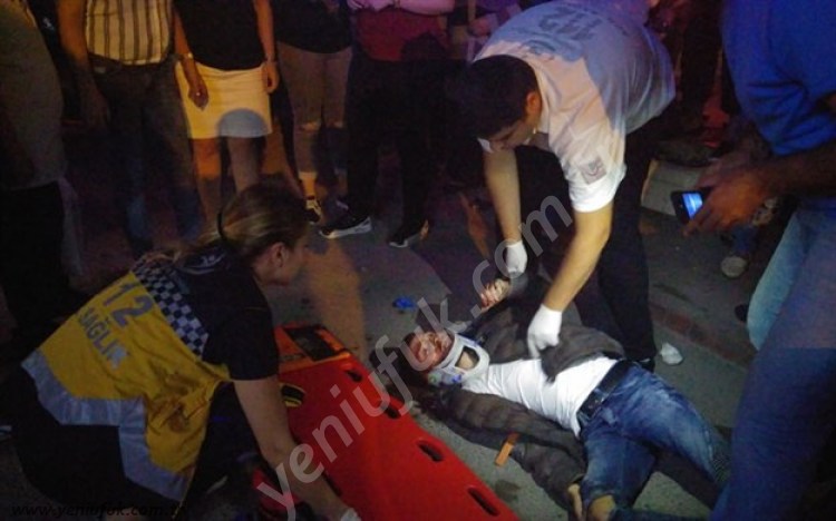 MOTORSİKLET KAZASINDA 2 YARALI..