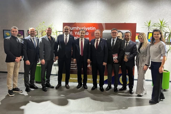 RUMELİSİAD'dan Cumhuriyet tarihine ışık tutan söyleşi