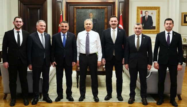 AK Parti Zonguldak heyeti Bakan Yerlikaya'yı ziyaret etti